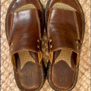 Born leather sandals very good condition size 10.